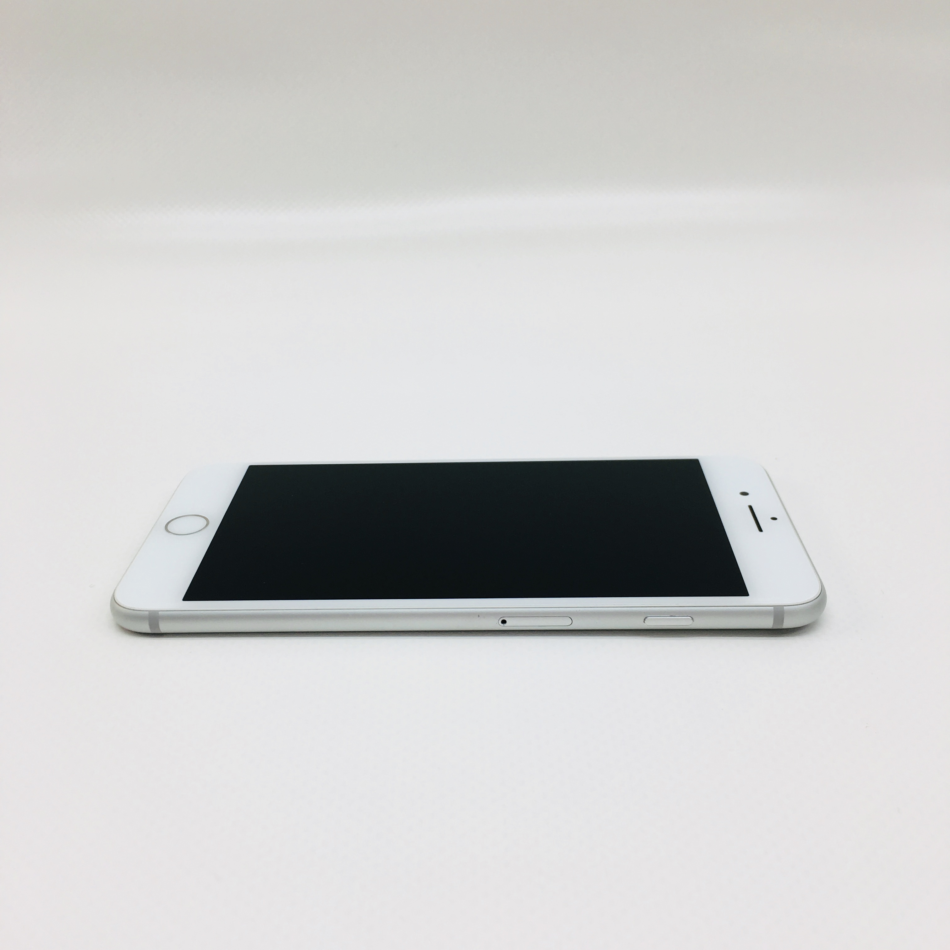 Refurbished IPhone 7 Plus 32GB SILVER MResell Au