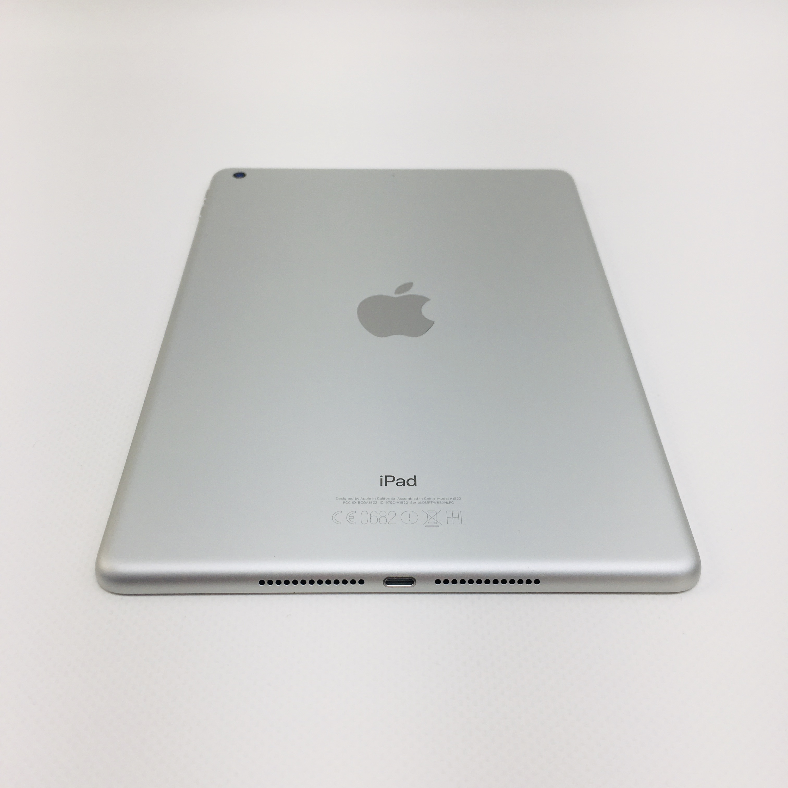 Refurbished iPad 5 Wi-Fi 32GB / Silver - mResell.com.au