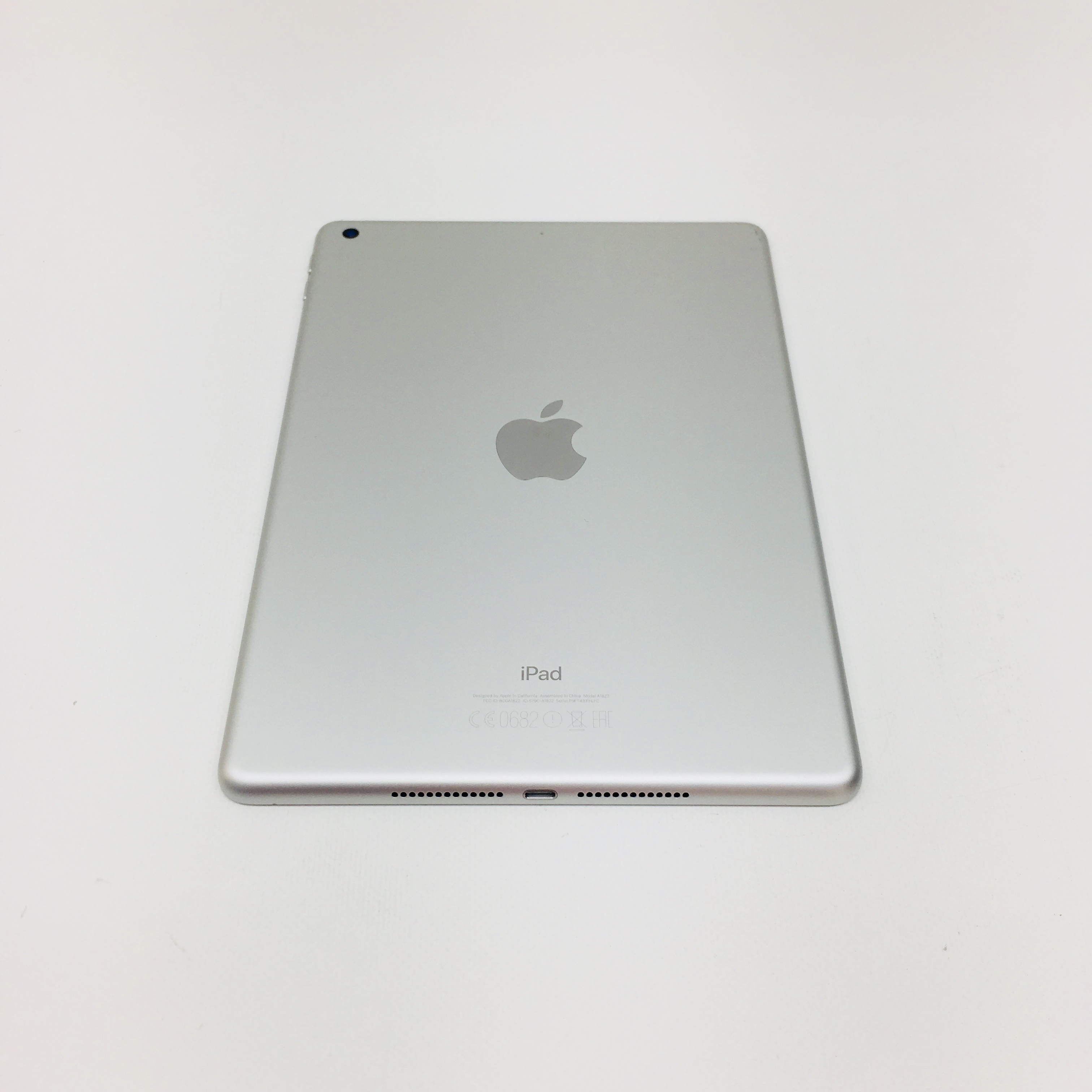 Fully Refurbished iPad 5th gen (Wi-Fi) 32GB / SILVER - mResell.com.au
