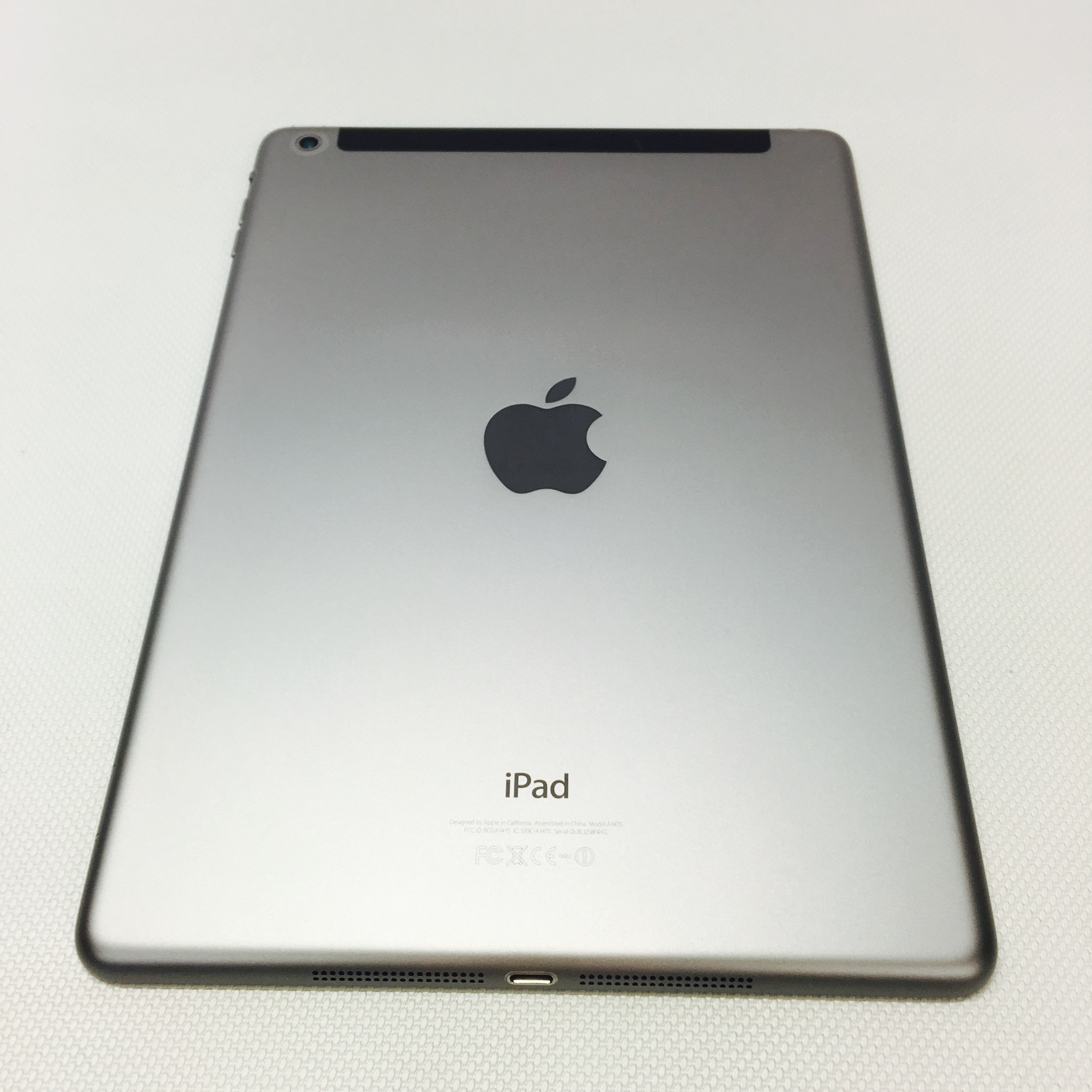 Fully Refurbished iPad Air 64GB Space Grey Wi-Fi, Cellular 64GB / GRAY