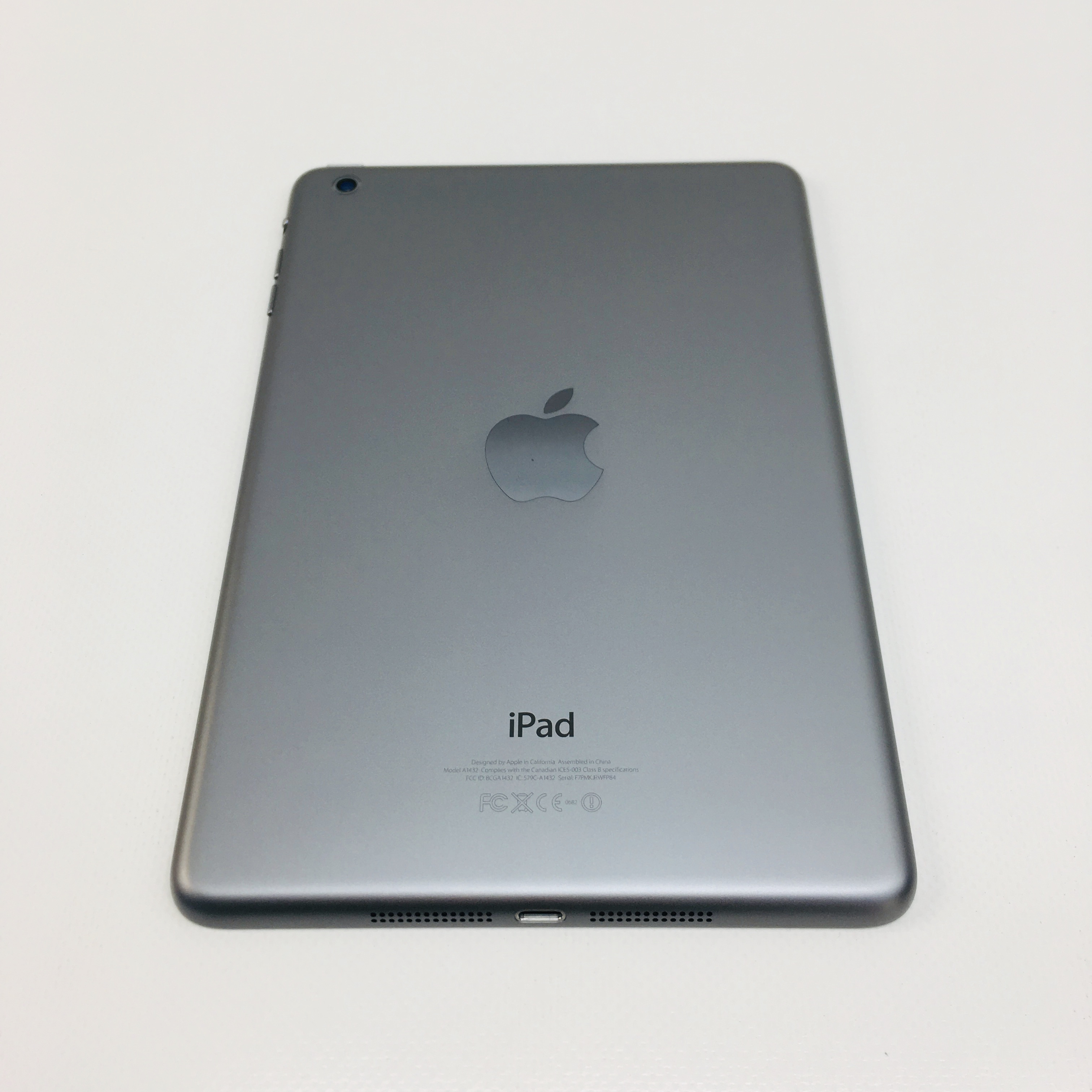 iPad mini2 Wi-Fiモデル 16GB 箱付　保護カバー付スマホ家電カメラ