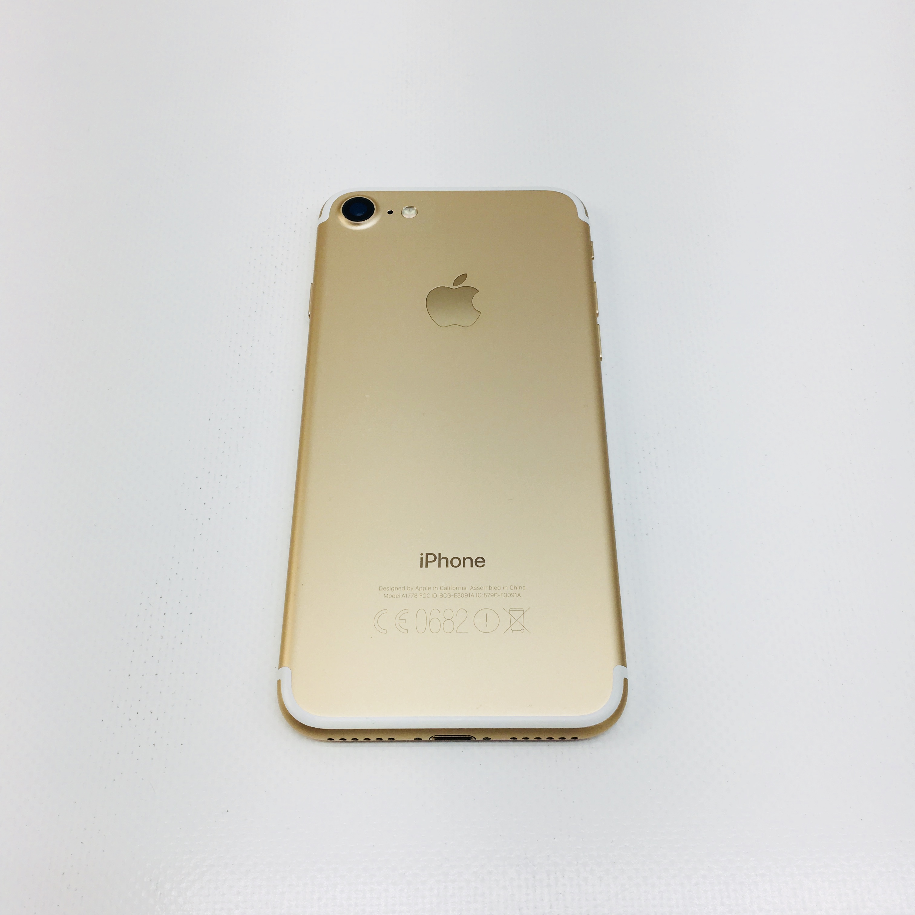 Iphone 7 gold фото