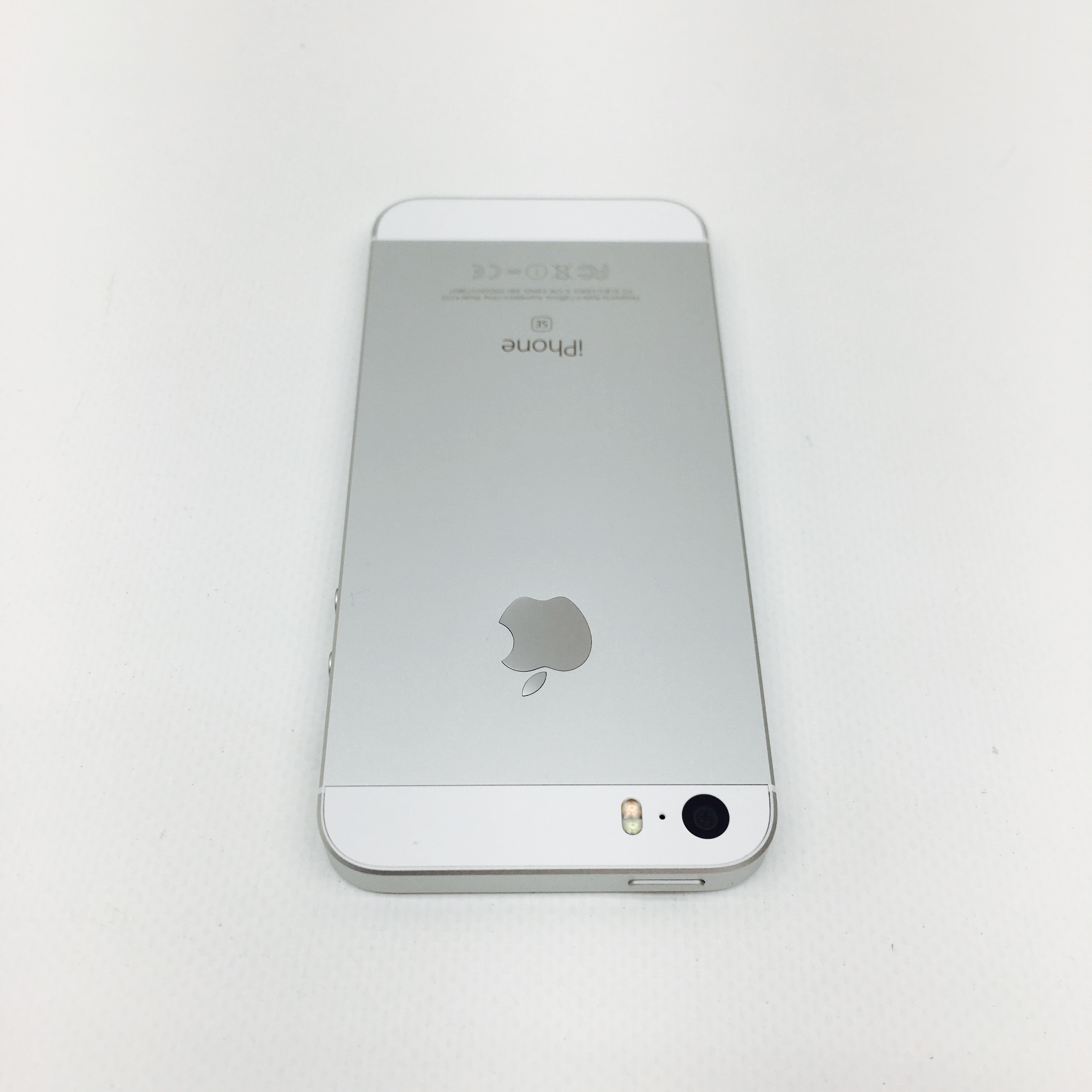 Fully Refurbished iPhone SE 64GB / SILVER - mResell.com.au