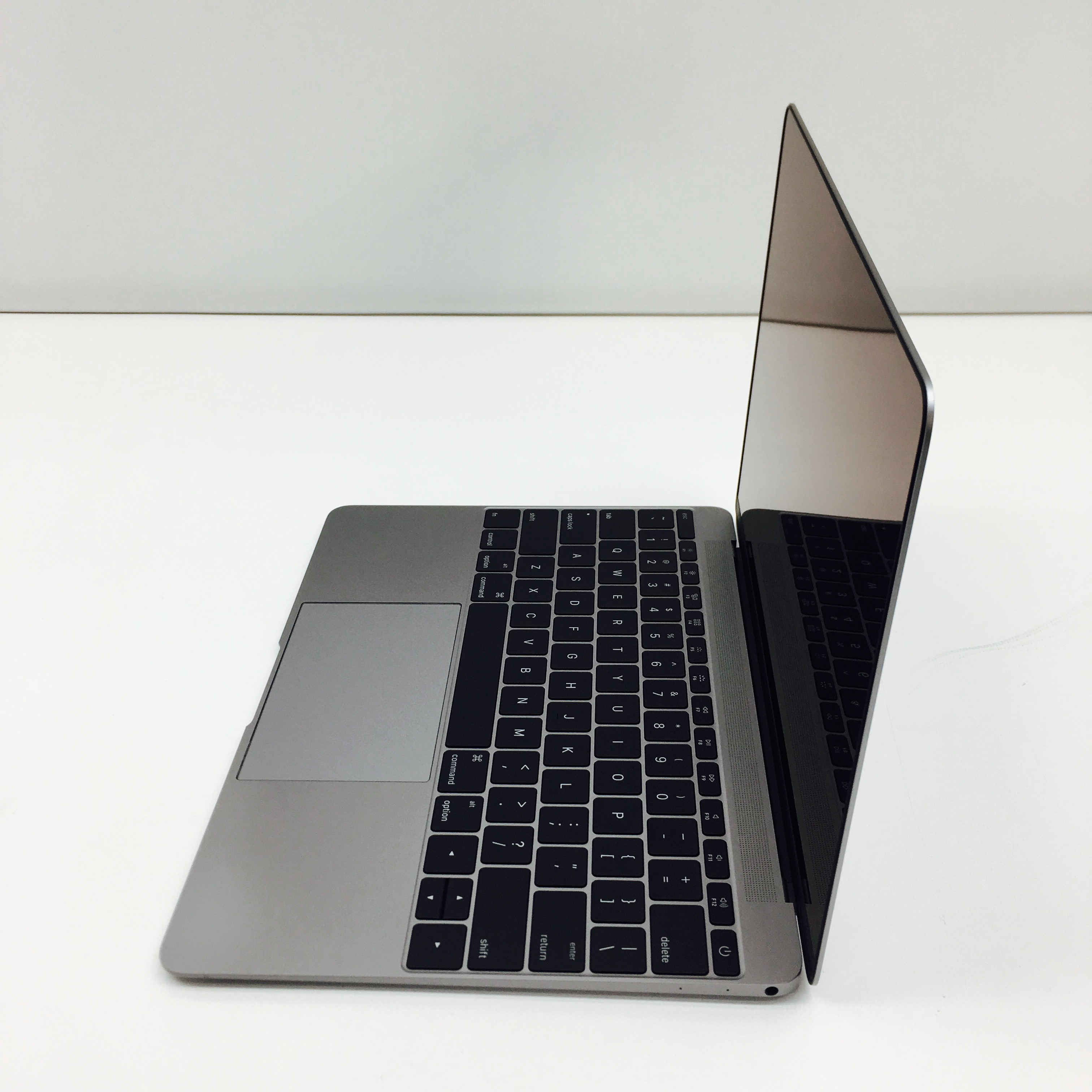 Fully Refurbished MacBook 12" Retina Early 2015 INTEL CORE M 1.1GHZ