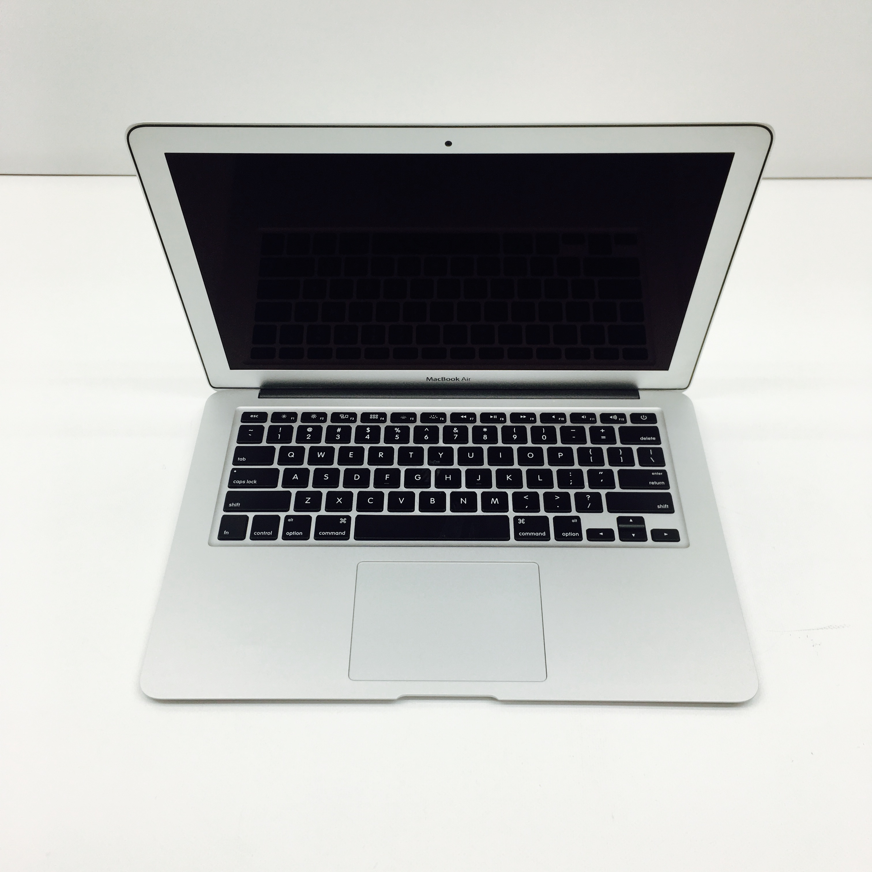 macbook 13 refurbished