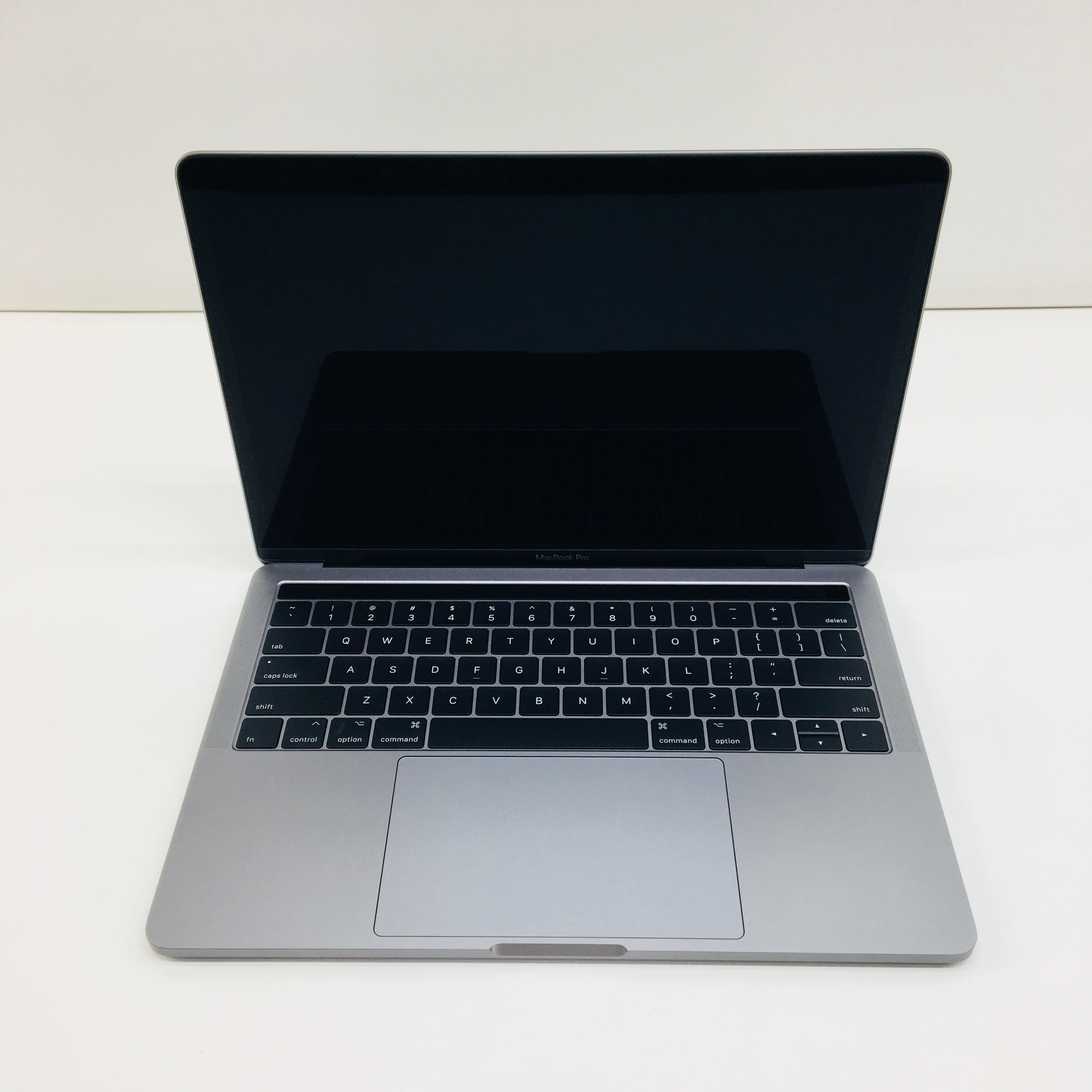 buy a refurbished macbook pro