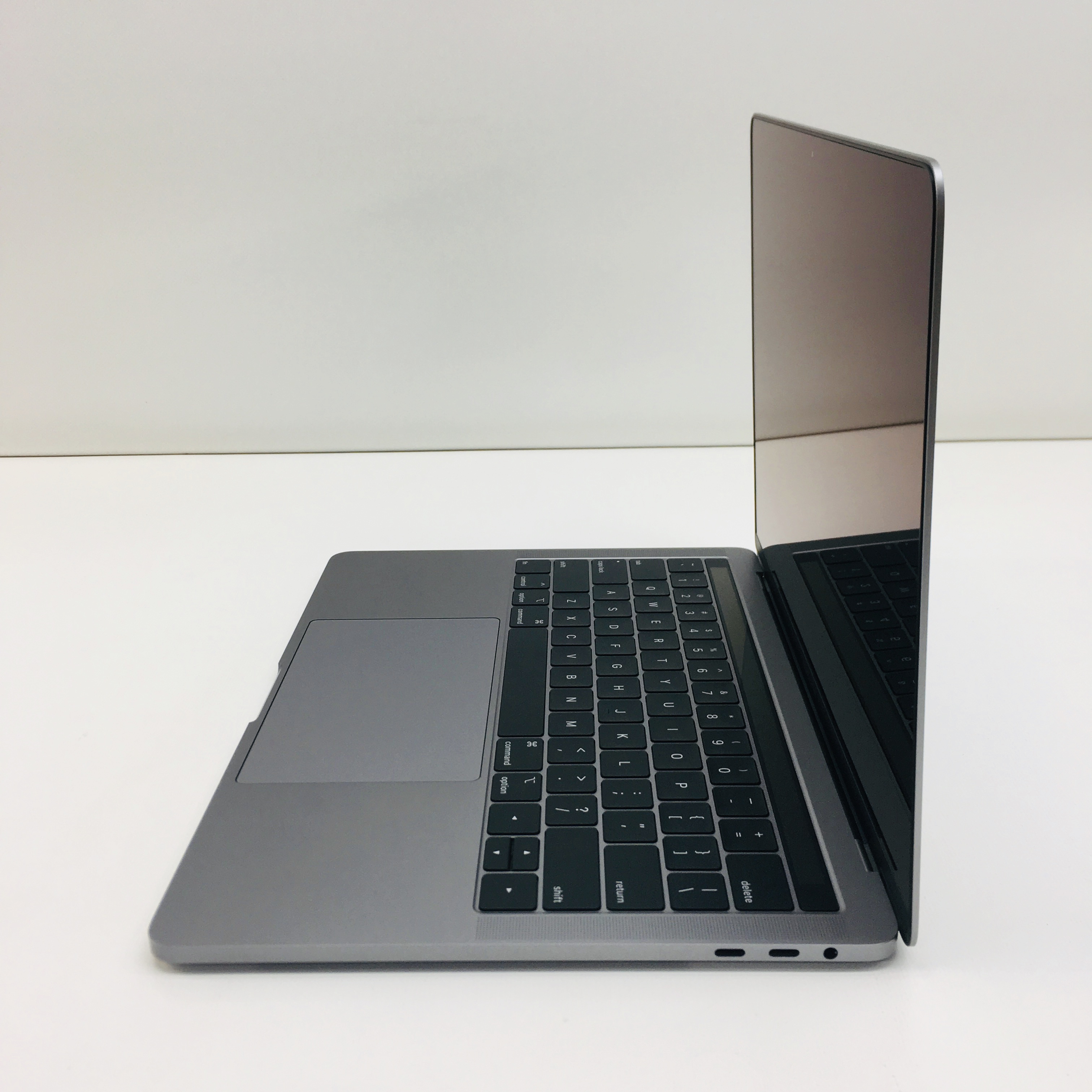 2018 refurbished macbook pro