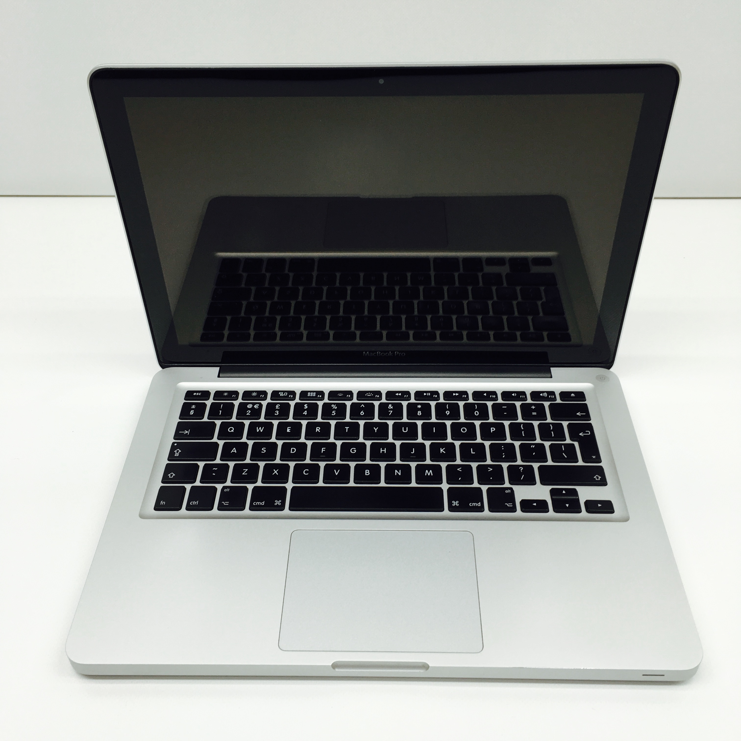 macbook pro 13 inch 2011