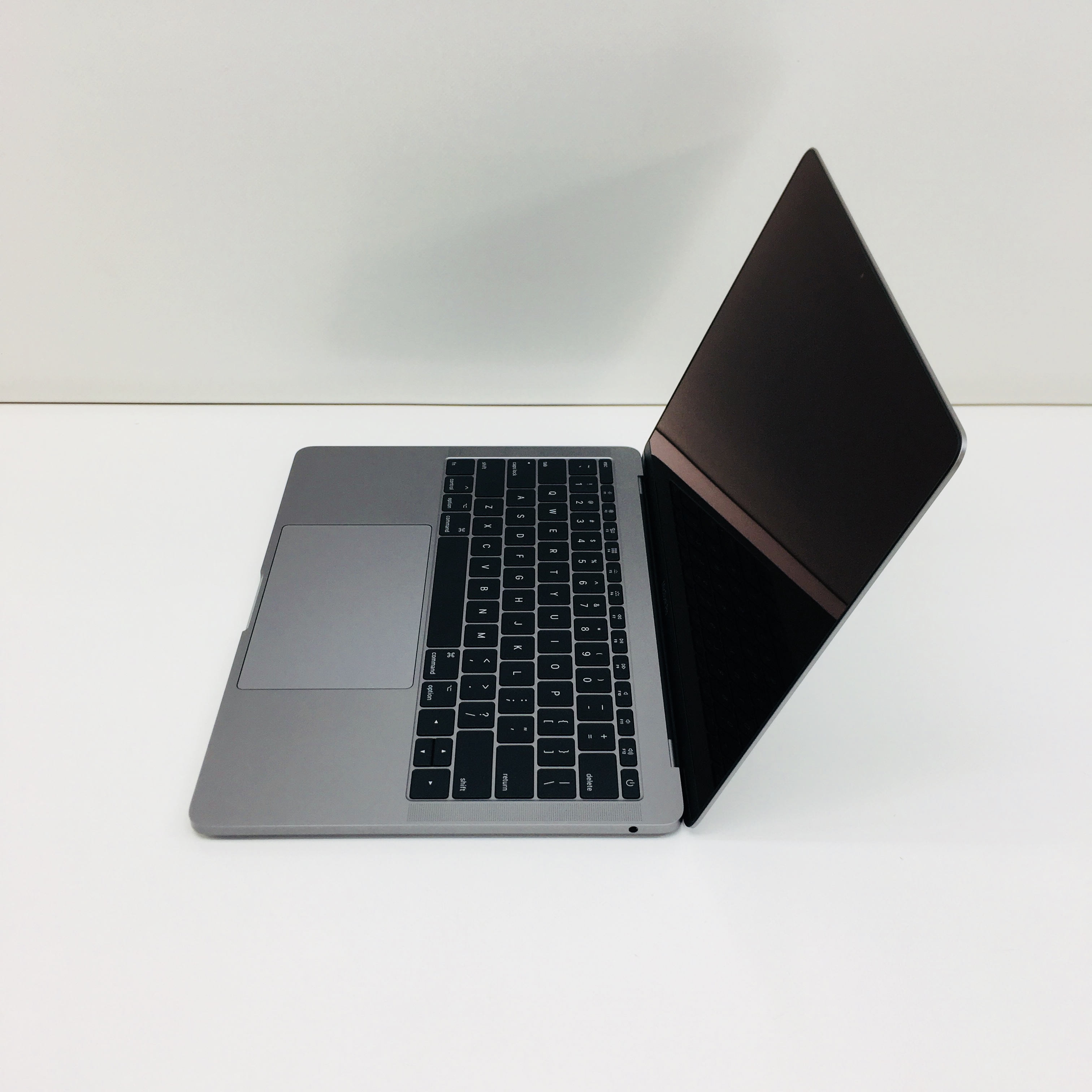 refurbished macbook pro 14