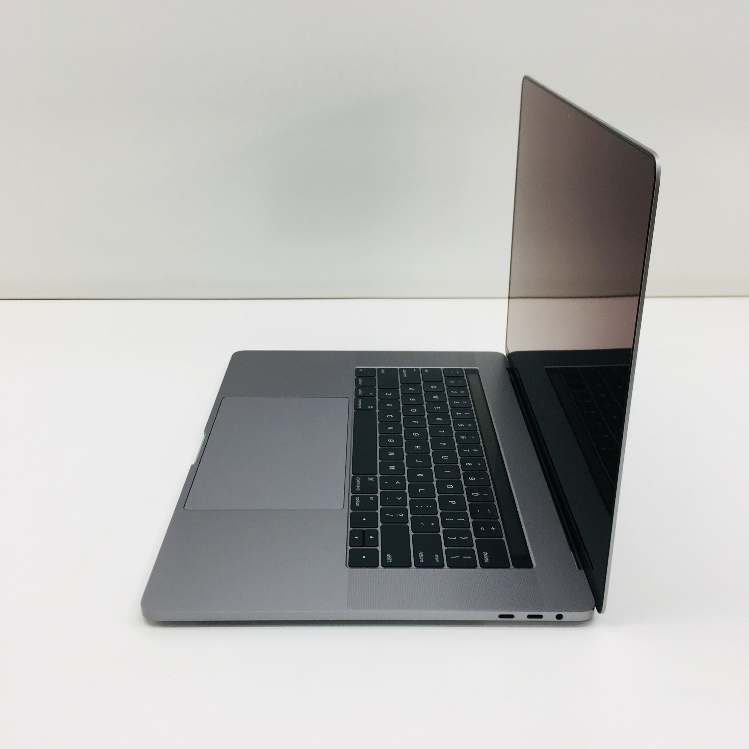 macbook pro touch bar refurbished