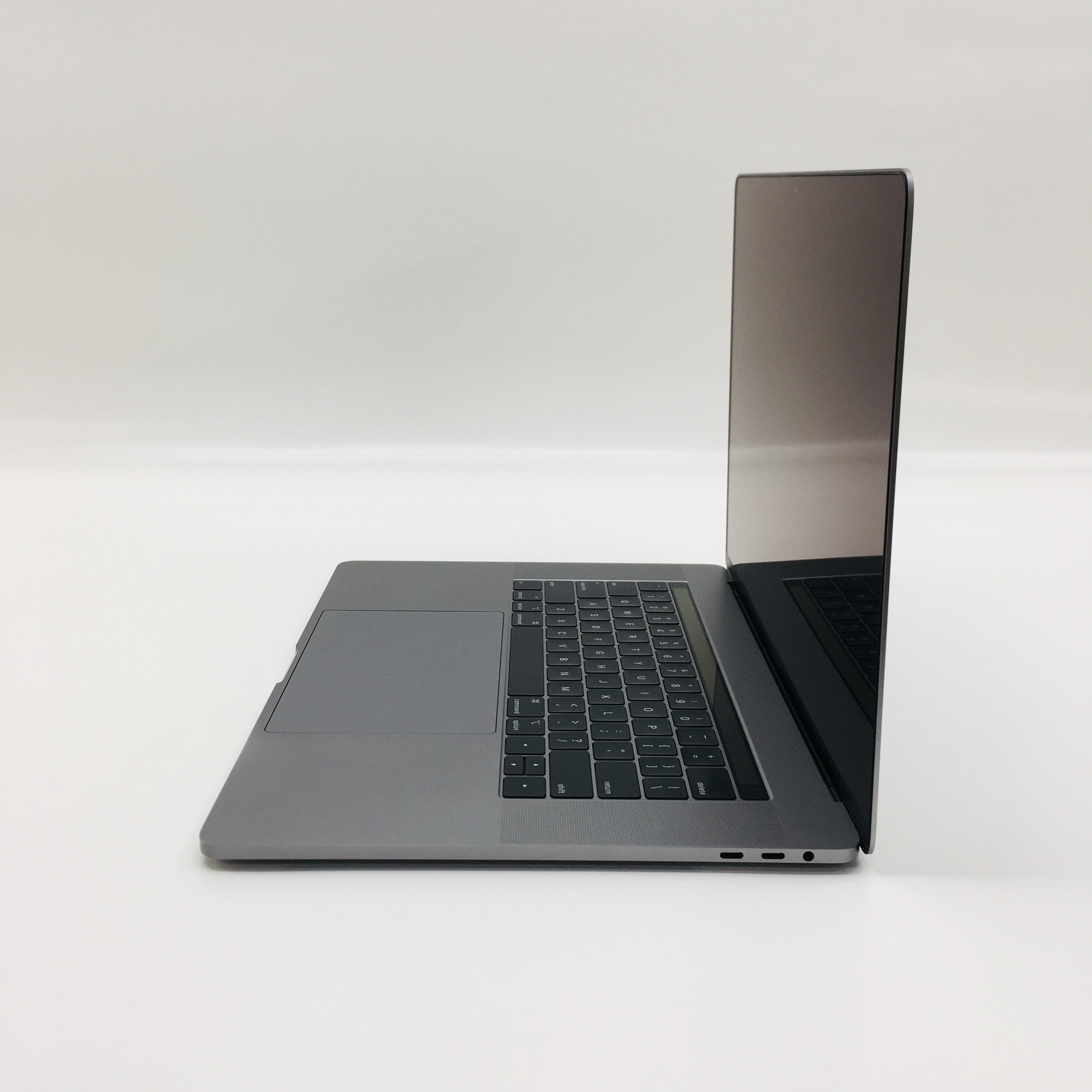 macbook pro mid 2017 32gb macbook pro mid 2017 32gb