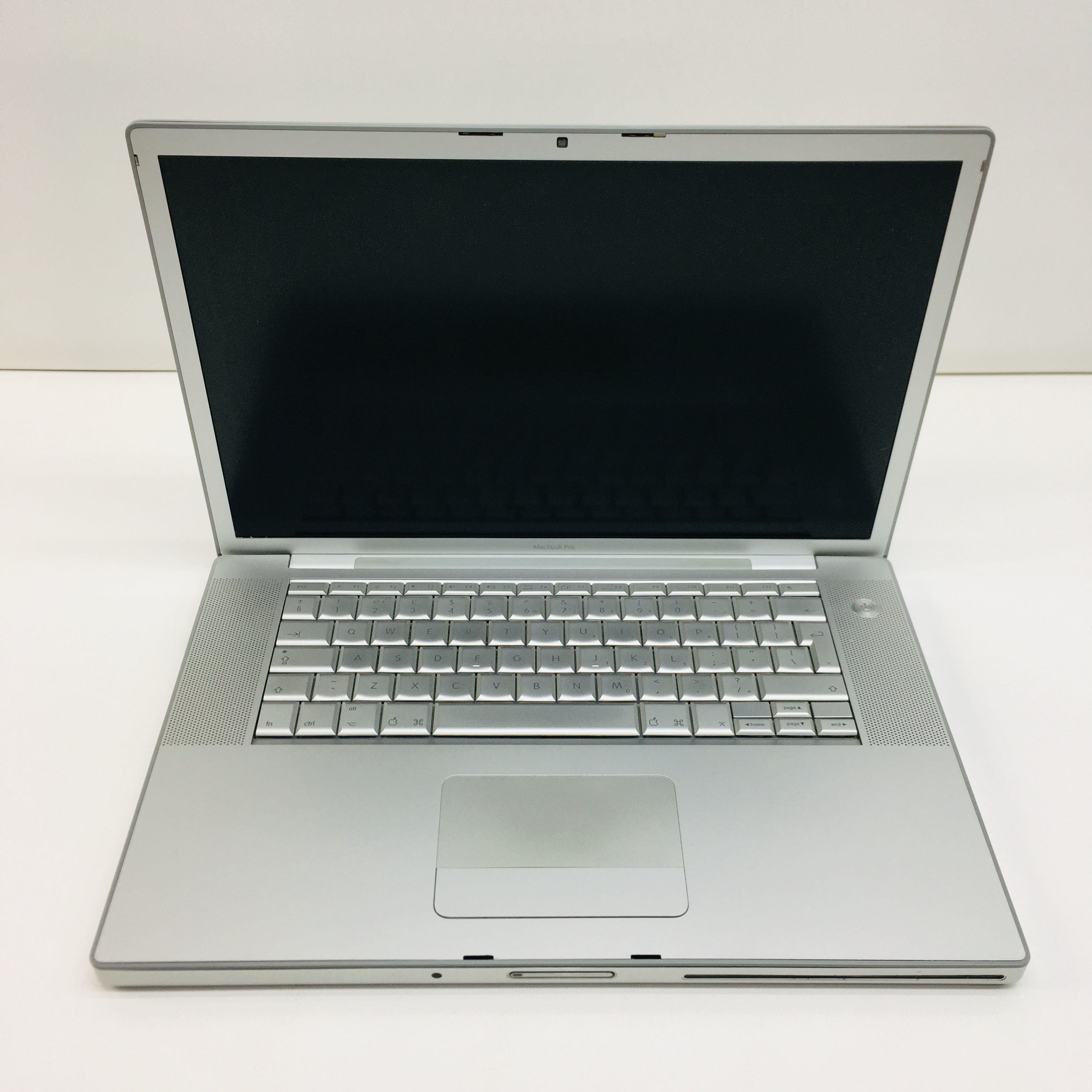 refurbished macbook pro 15.4