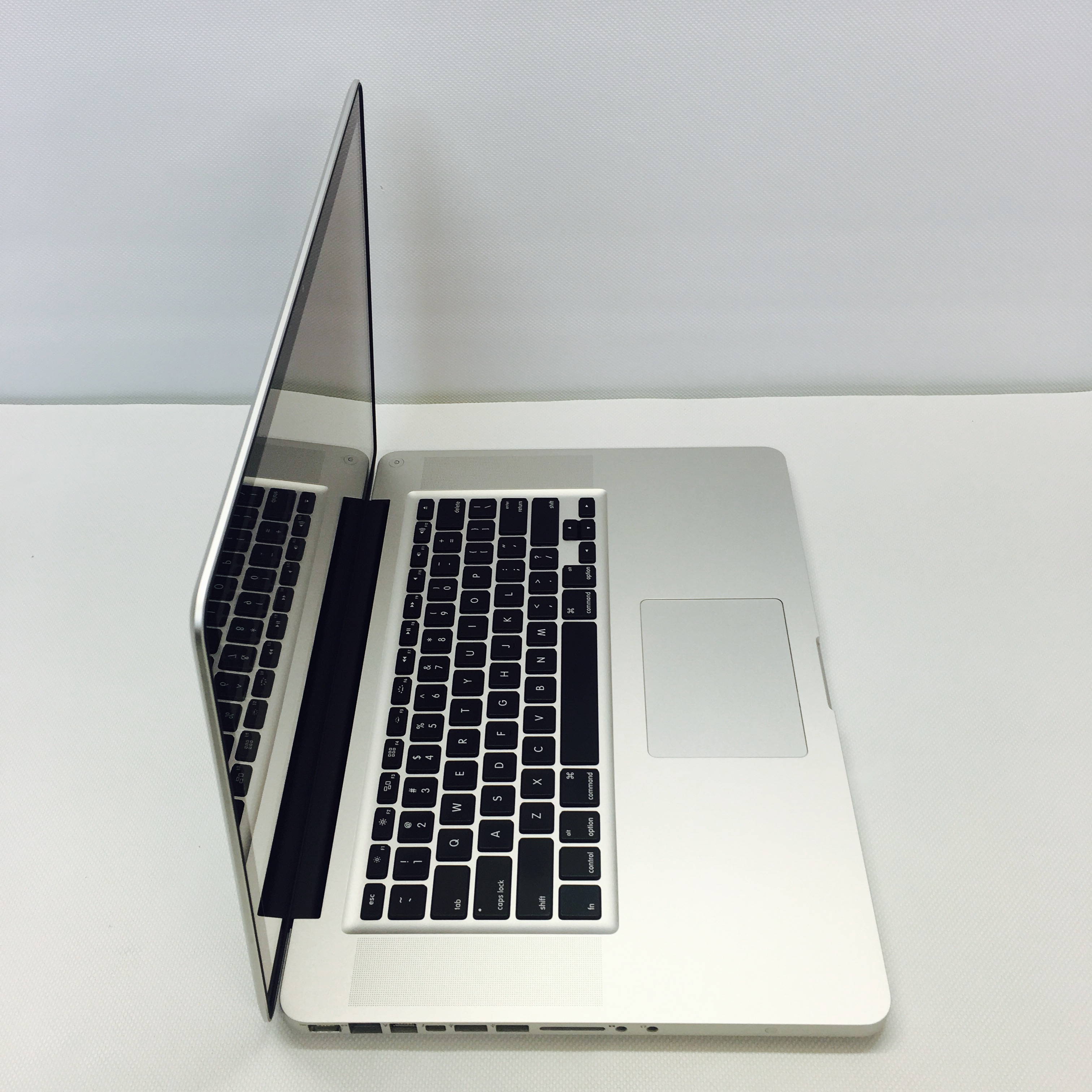 Fully Refurbished MacBook Pro 15