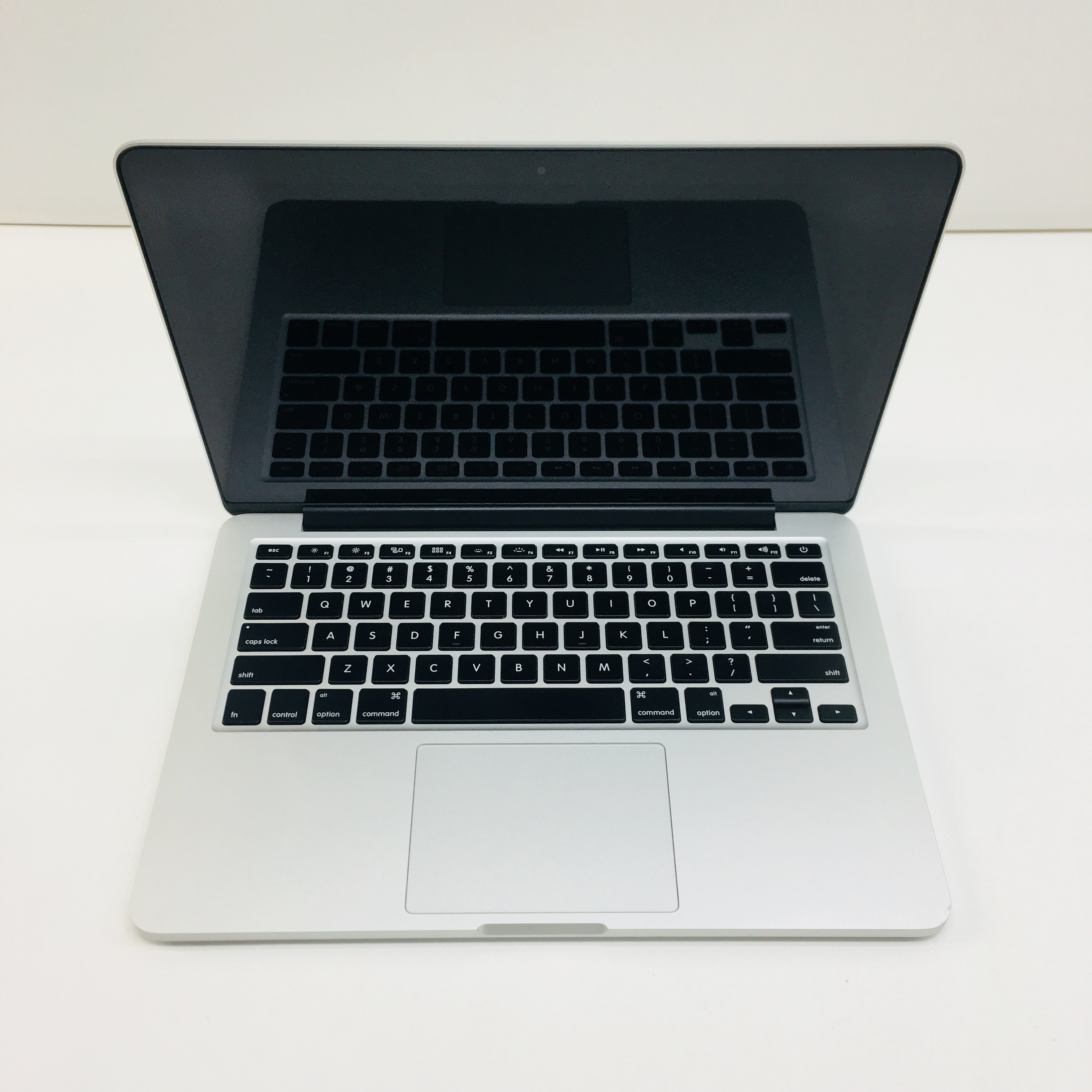macbook pro retina 2015 getting extremely hot for no reason