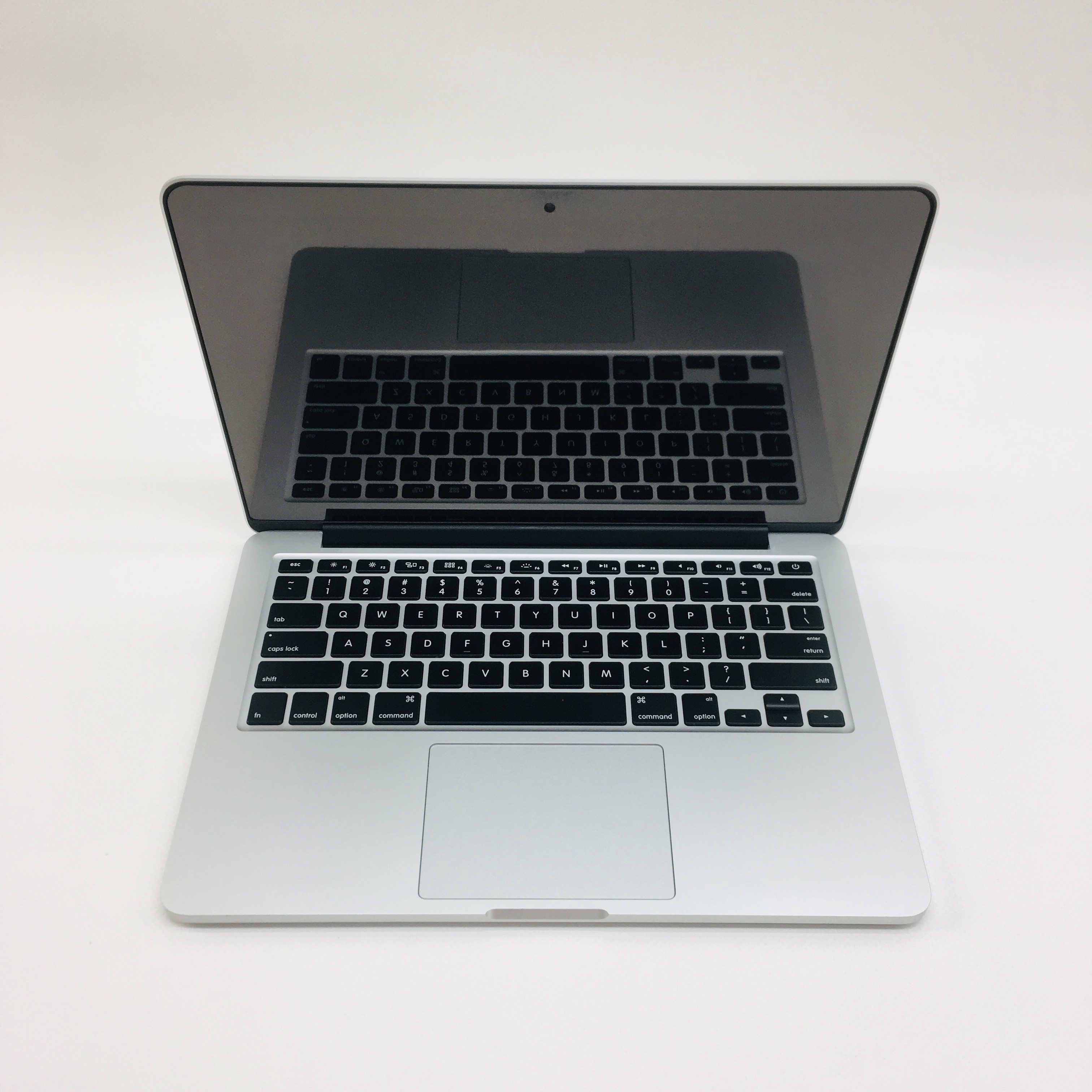 Apple Distributor in Dubai for Genuine Products
