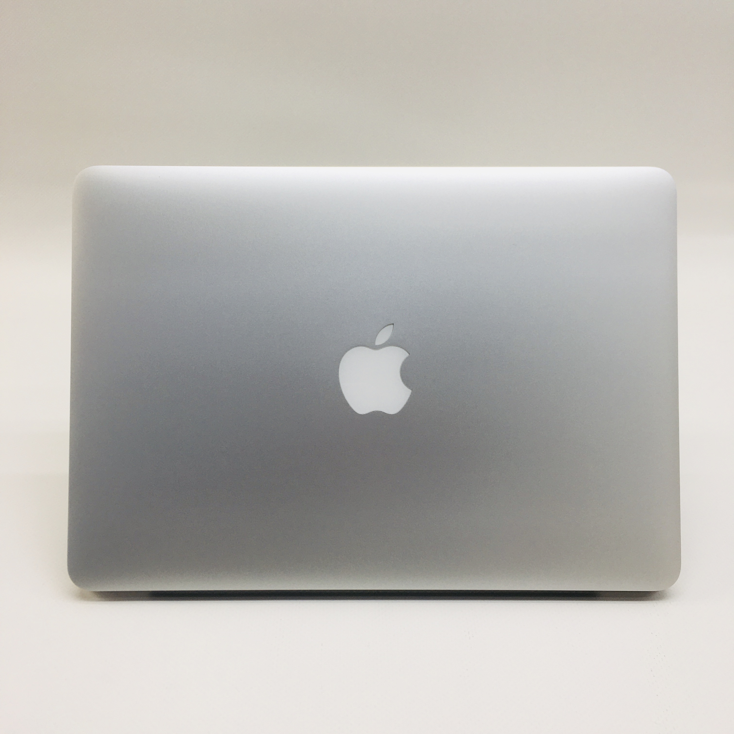 refurbished macbook pro i7 16gb