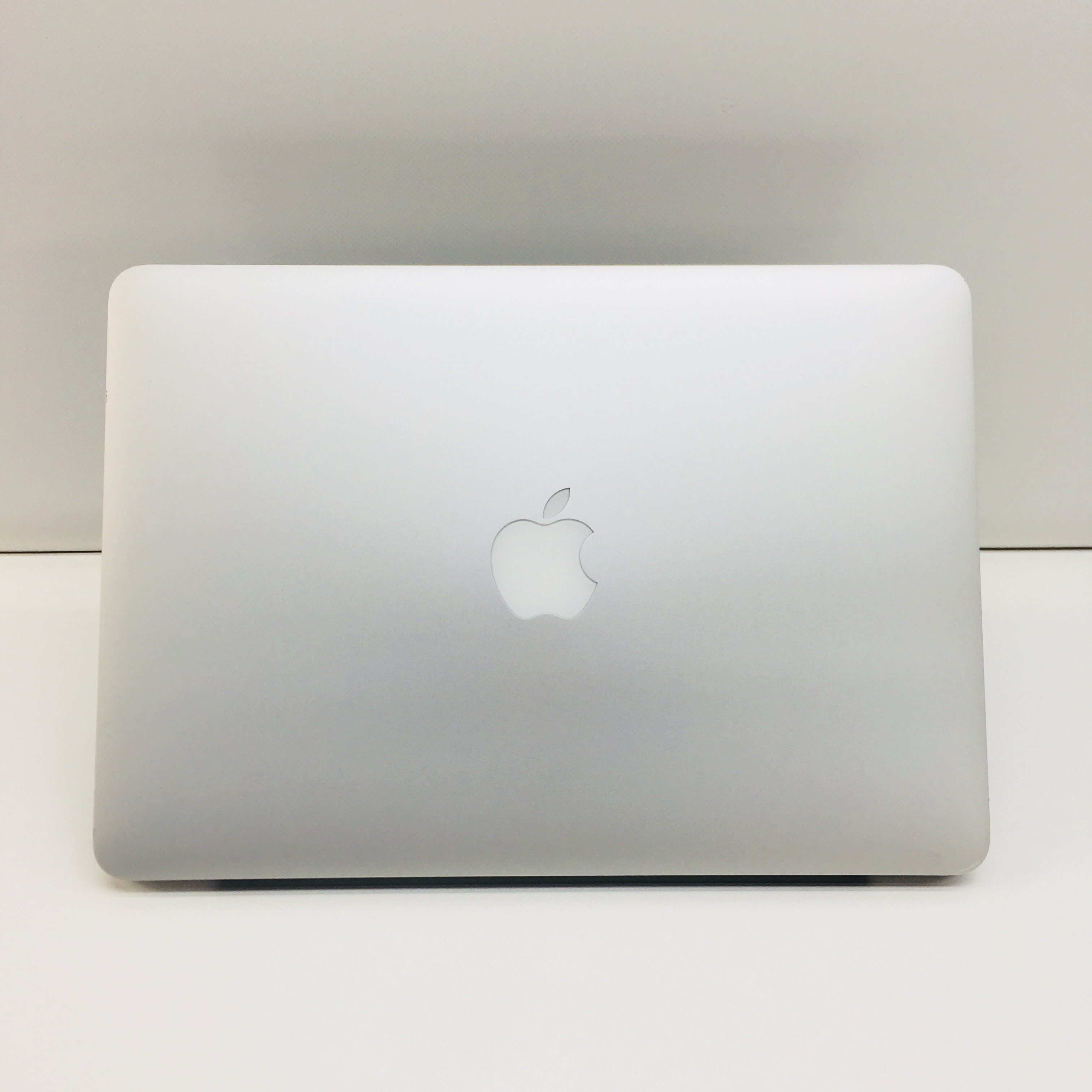 macbook pro 2013 i5 8gb 256gb