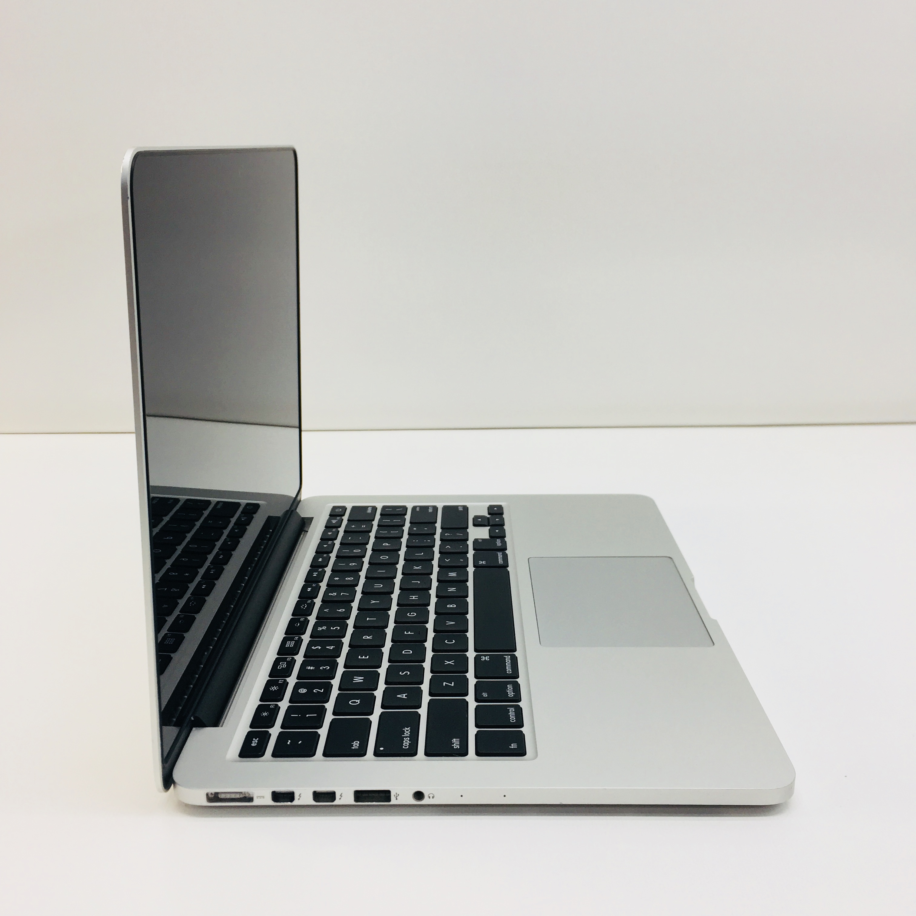 Fully Refurbished Macbook Pro Retina 13 Late 13 Intel Core I5 2 4ghz 8gb 1600mhz 256gb Ssd Mresell Com Au