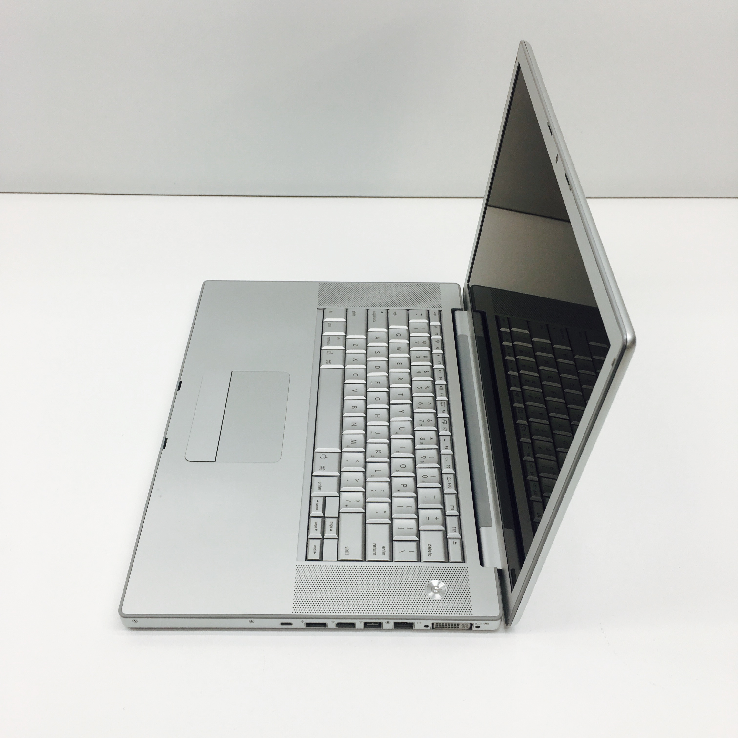 Fully Refurbished MacBook Pro 15