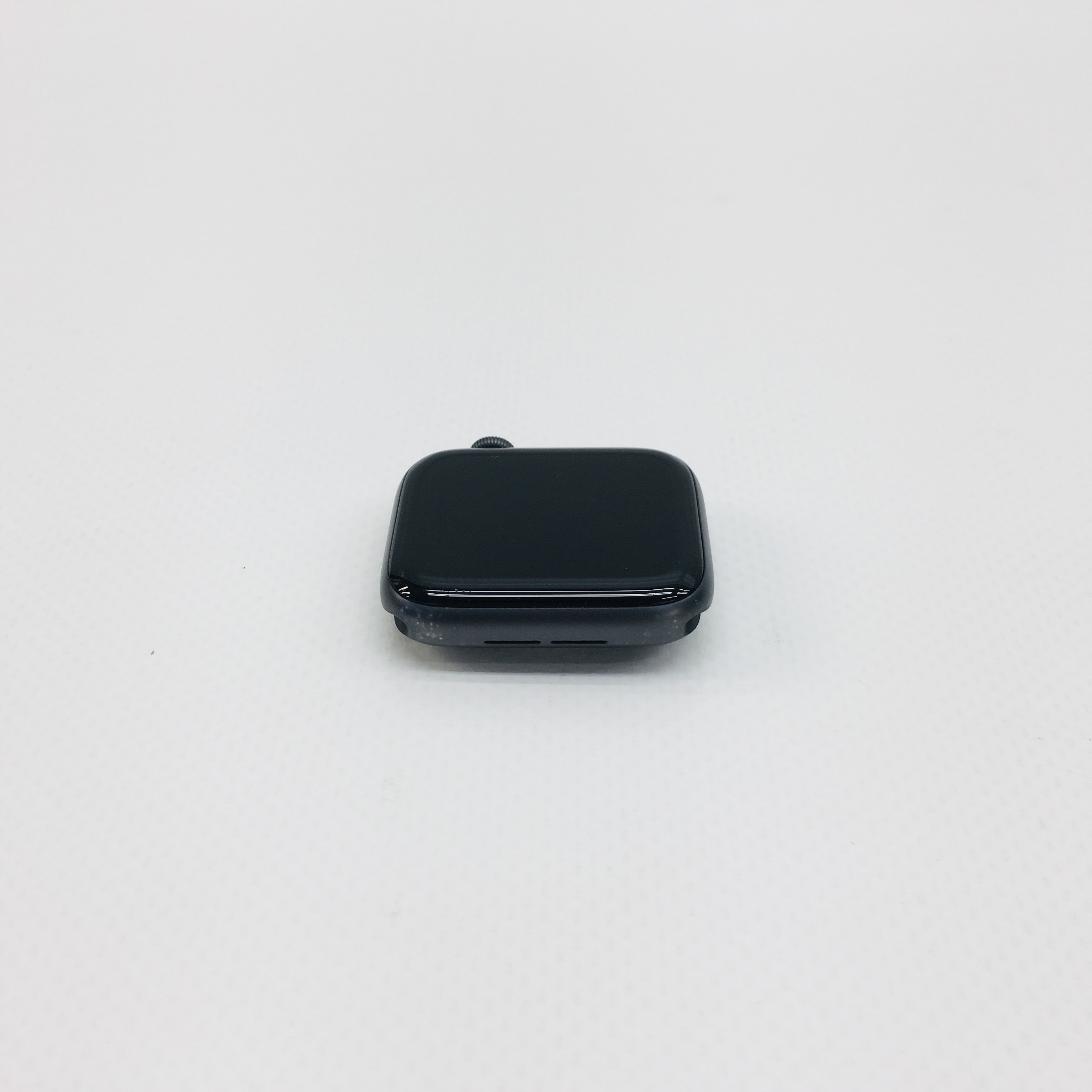 series 4 cellular 44mm