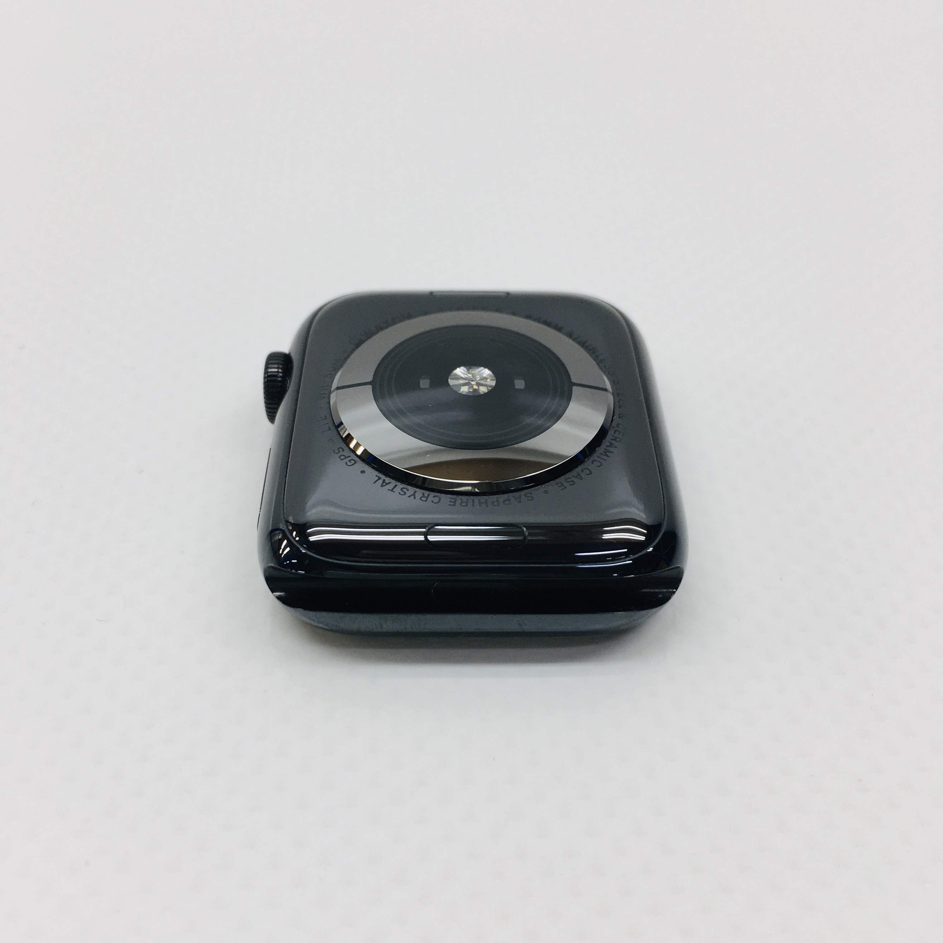 Watch Series 5 Steel Cellular (44mm), Space Black, image 7